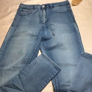 Super Skinny High Waist Jeans